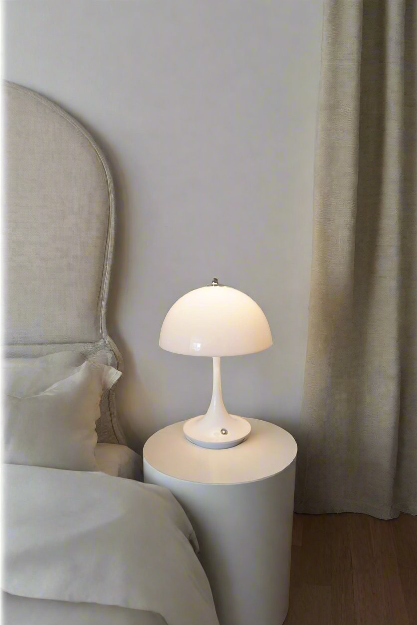 Aurora Sculptural Lamp